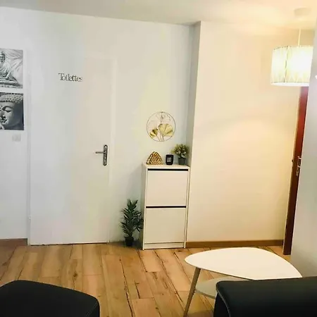 Cosy Lounge Apartment Serris