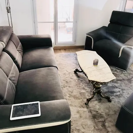 Cosy Lounge Appartement *